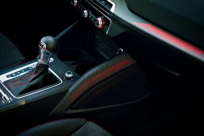 想买个全新奥迪Q2L, 我“太难”了!休闲区蓝鸢梦想 - Www.slyday.coM 想买个全新奥迪Q2L, 我“太难”了!休闲区蓝鸢梦想 - Www.slyday.coM