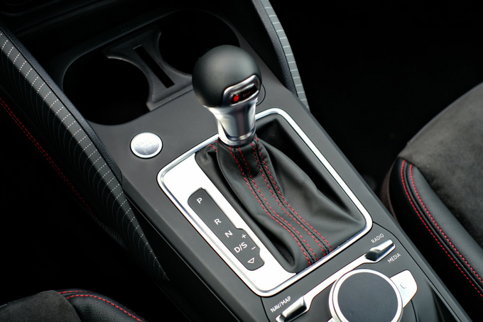 想买个全新奥迪Q2L, 我“太难”了!休闲区蓝鸢梦想 - Www.slyday.coM 想买个全新奥迪Q2L, 我“太难”了!休闲区蓝鸢梦想 - Www.slyday.coM