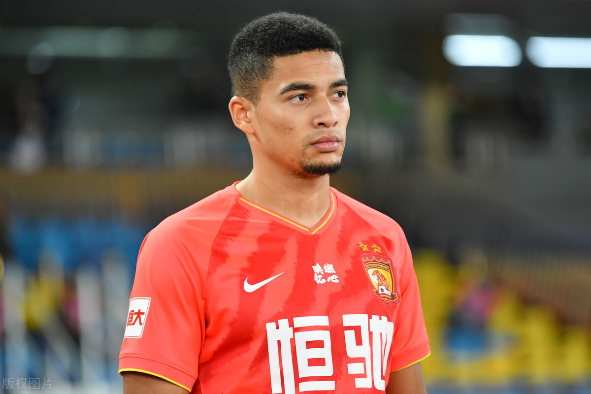 恭喜高拉特,中国球员榜首,实力无人能敌,武磊第5,蒋光太第24休闲区蓝鸢梦想 - Www.slyday.coM 恭喜高拉特,中国球员榜首,实力无人能敌,武磊第5,蒋光太第24休闲区蓝鸢梦想 - Www.slyday.coM