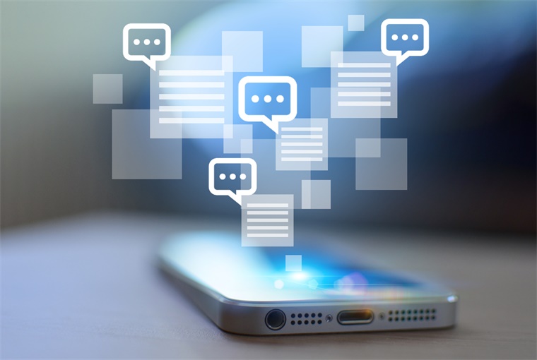 起售价27万！奢华定制厂商打造iPhone13Pro黄金版休闲区蓝鸢梦想 - Www.slyday.coM