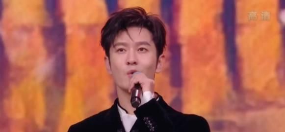 大湾区中秋晚会,被观众发现有两个问题,但有一点让内娱深思!休闲区蓝鸢梦想 - Www.slyday.coM 大湾区中秋晚会,被观众发现有两个问题,但有一点让内娱深思!休闲区蓝鸢梦想 - Www.slyday.coM