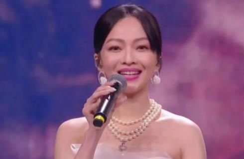 大湾区中秋晚会,被观众发现有两个问题,但有一点让内娱深思!休闲区蓝鸢梦想 - Www.slyday.coM 大湾区中秋晚会,被观众发现有两个问题,但有一点让内娱深思!休闲区蓝鸢梦想 - Www.slyday.coM