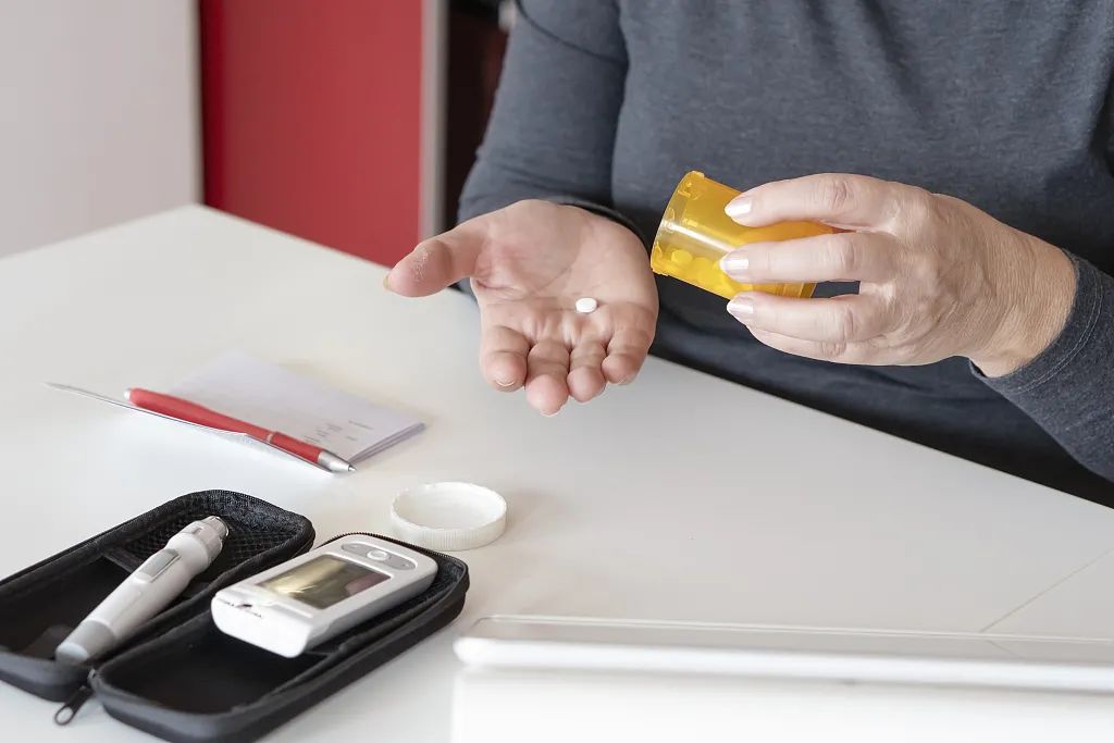 降糖药物各类降糖药物都可引起低血糖,中成药消渴丸也有可能诱发低