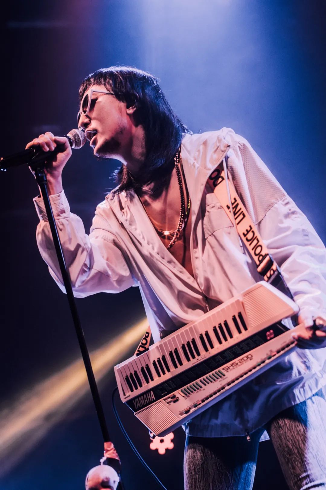 冲出你的橱窗丨黑撒乐队和c-low为「联合声明」设计「复古」新单品