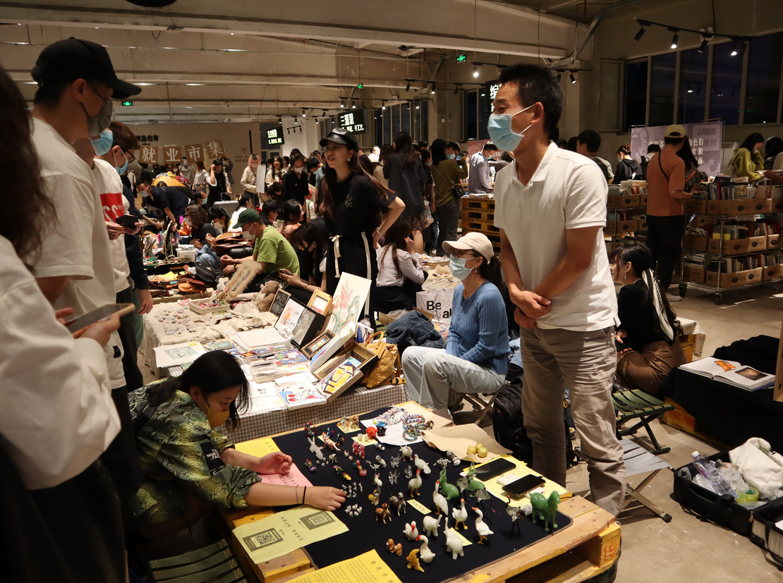 小王子多少版本人间指南几多回忆来二手市集看看