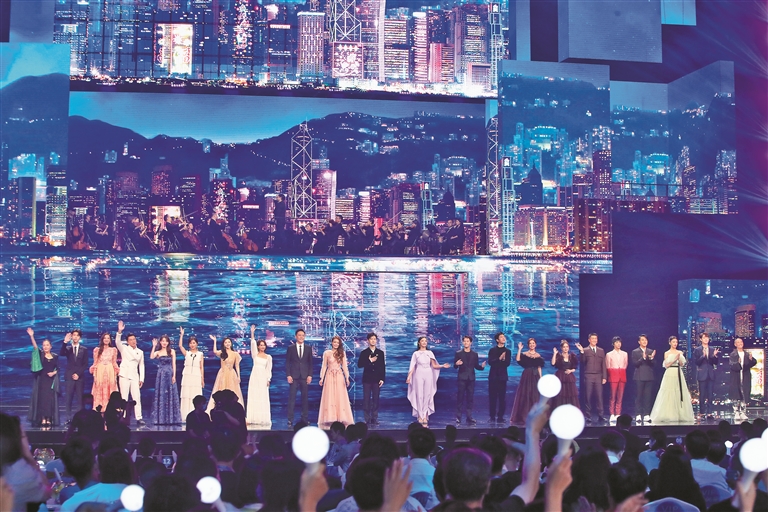 湾区升明月2021大湾区中秋电影音乐晚会昨在深圳唱响