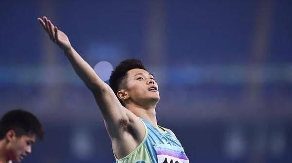 谢震业女朋友隔空喊话:我相信你,你没有问题的!休闲区蓝鸢梦想 - Www.slyday.coM 谢震业女朋友隔空喊话:我相信你,你没有问题的!休闲区蓝鸢梦想 - Www.slyday.coM