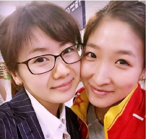 福原爱看了全运会后发文感叹：水平太高了，看到熟悉的教练和队员休闲区蓝鸢梦想 - Www.slyday.coM