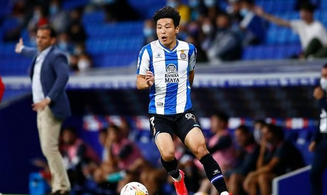 武磊错失超级单刀遭吐槽:若是孙兴慜有好几种踢法把这球干进去休闲区蓝鸢梦想 - Www.slyday.coM 武磊错失超级单刀遭吐槽:若是孙兴慜有好几种踢法把这球干进去休闲区蓝鸢梦想 - Www.slyday.coM