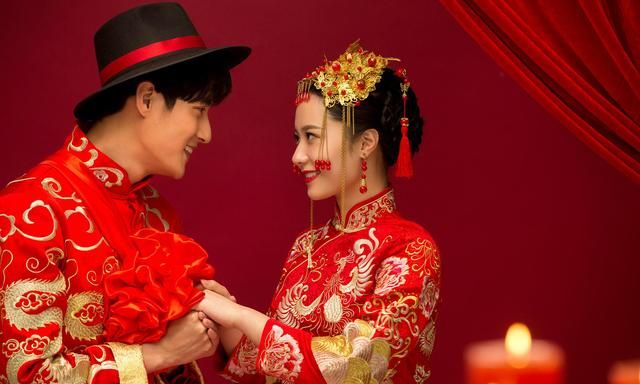 山东：新郎戴绿帽被绑树上,朋友拿鸡蛋狂砸?如此婚闹我可不敢要休闲区蓝鸢梦想 - Www.slyday.coM