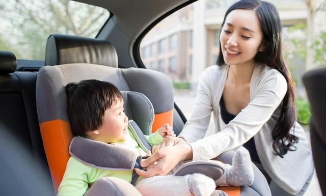 深圳一女童被困车内3小时,妈妈崩溃大哭,如何确保宝宝乘车安全休闲区蓝鸢梦想 - Www.slyday.coM