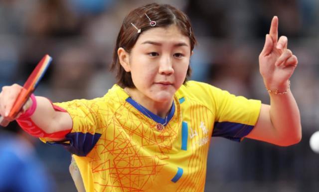 王曼昱搭上女单8强末班车！刘诗雯与钱天一争4强！孙颖莎战陈幸同休闲区蓝鸢梦想 - Www.slyday.coM