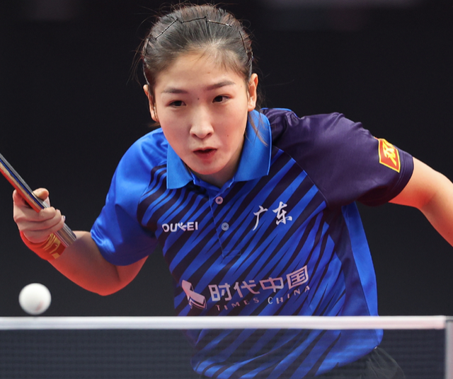 王曼昱搭上女单8强末班车！刘诗雯与钱天一争4强！孙颖莎战陈幸同休闲区蓝鸢梦想 - Www.slyday.coM