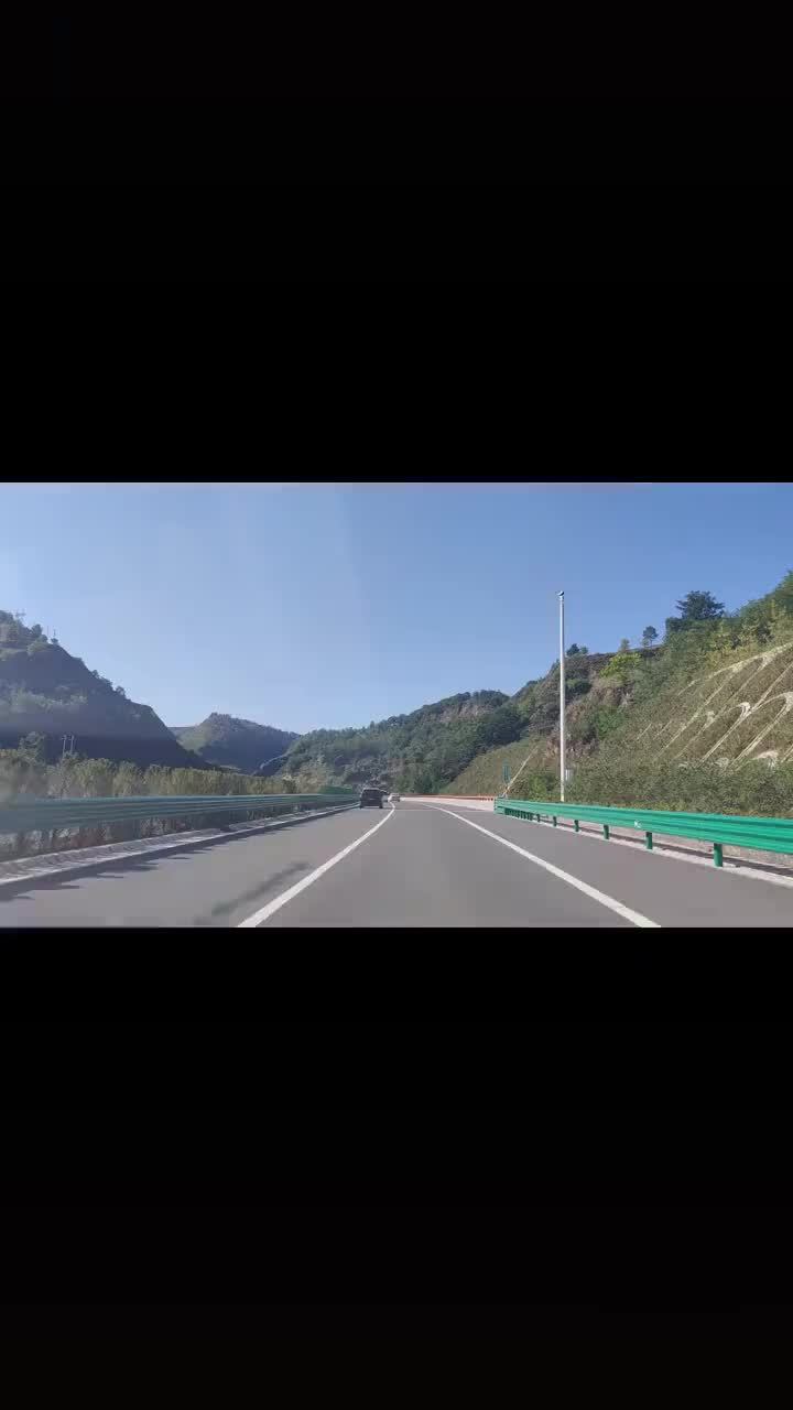 记录2021年的中秋节,奔波在路上的子长融媒新闻工作者!