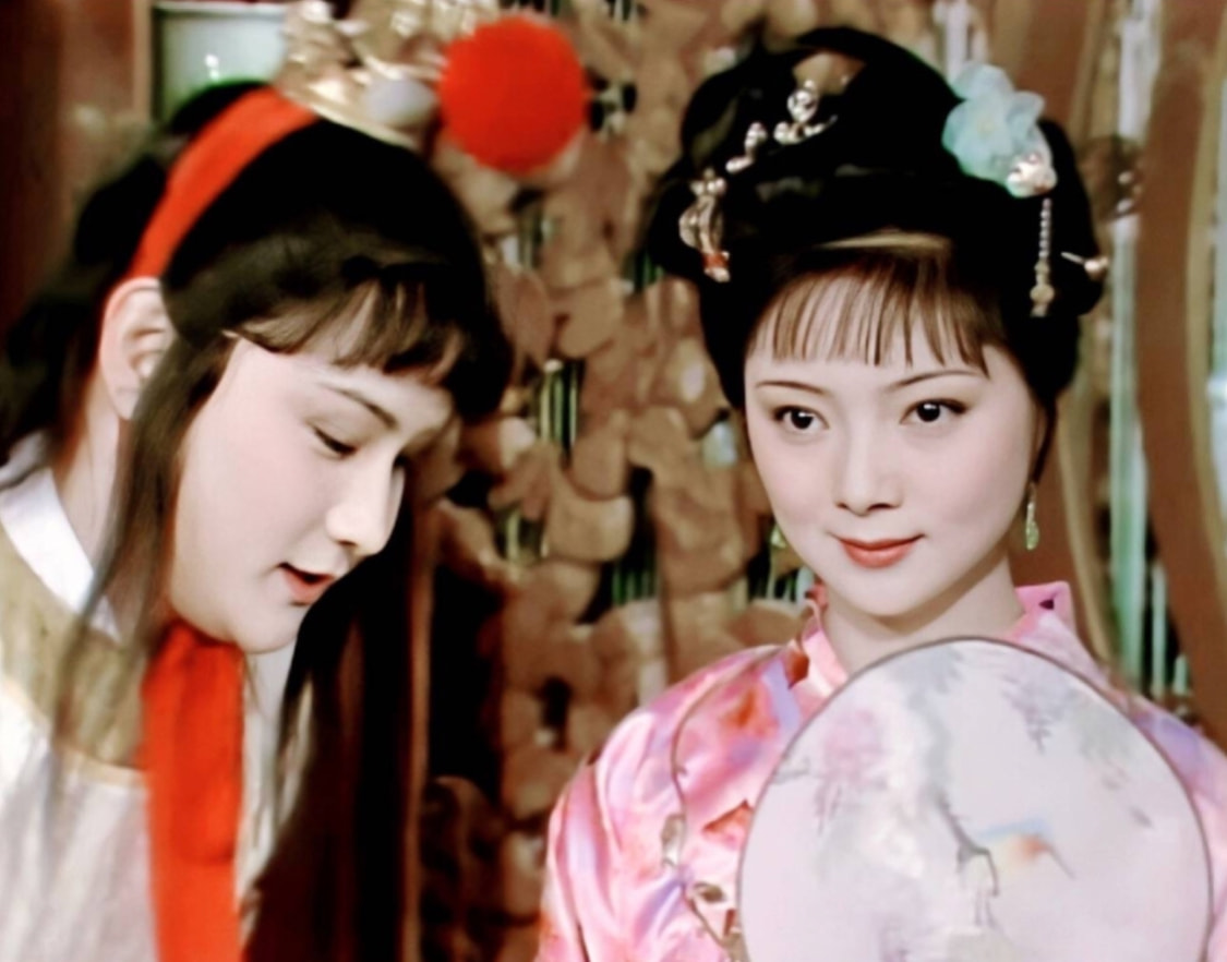 答不出游戏问题,香菱乱看,宝钗做法大有玄机|香菱|薛宝钗|宝钗_新浪