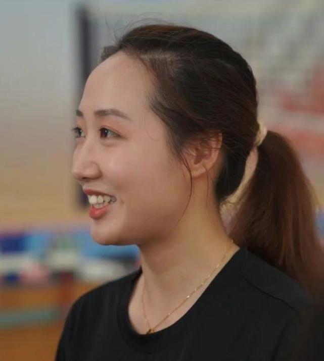 恭喜石智勇求婚成功3枚金牌作定情信物未婚妻是小学同学