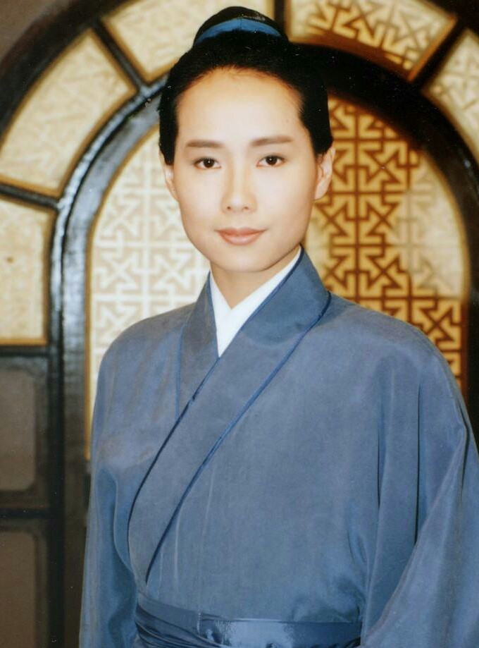 许仙叶童长大后才知道她是个美女
