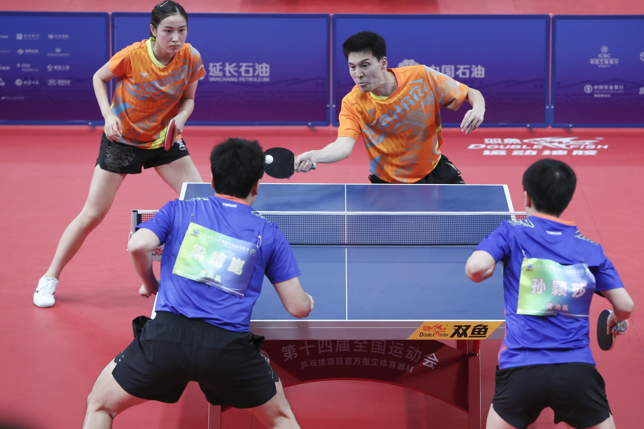 乒乓球——混合双打:江苏队组合孙闻/钱天一晋级四强