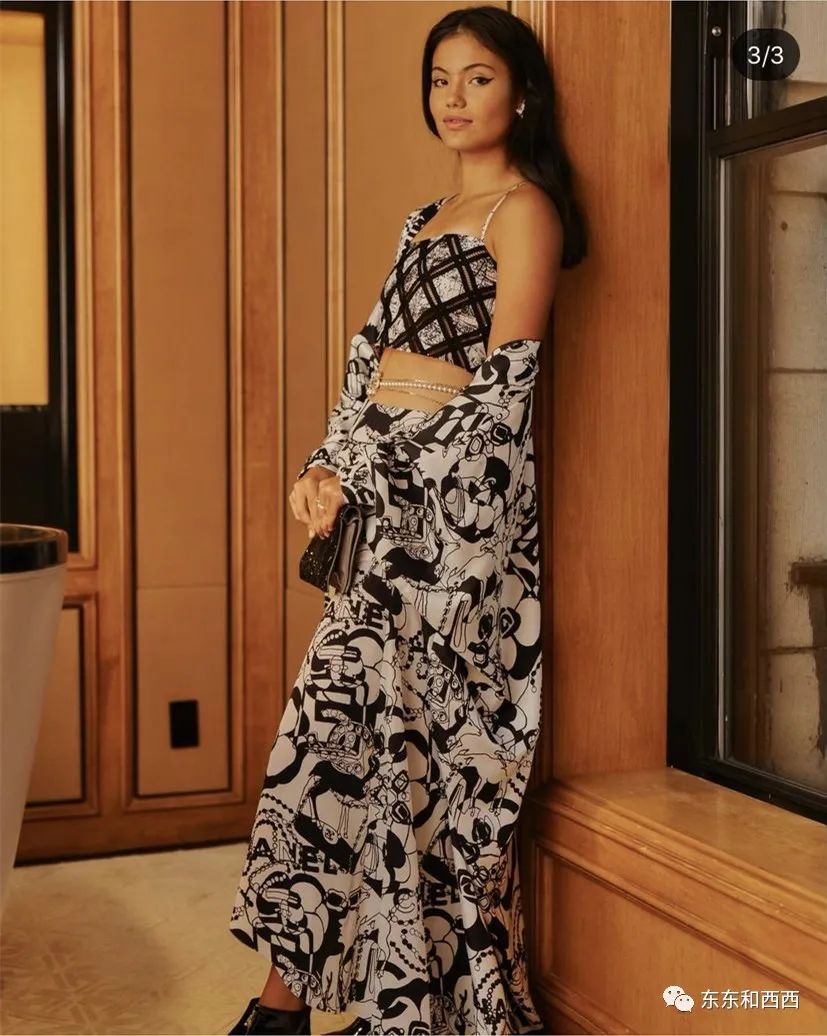 半个月前没人知道她是谁，现在被全世界疯狂追捧，这个18岁华裔少女凭啥爆红？休闲区蓝鸢梦想 - Www.slyday.coM