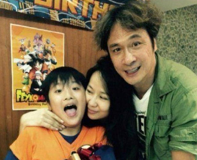 吴镇宇儿子办生日会，与妈妈王丽萍同框，老戏骨张达明也在现场休闲区蓝鸢梦想 - Www.slyday.coM