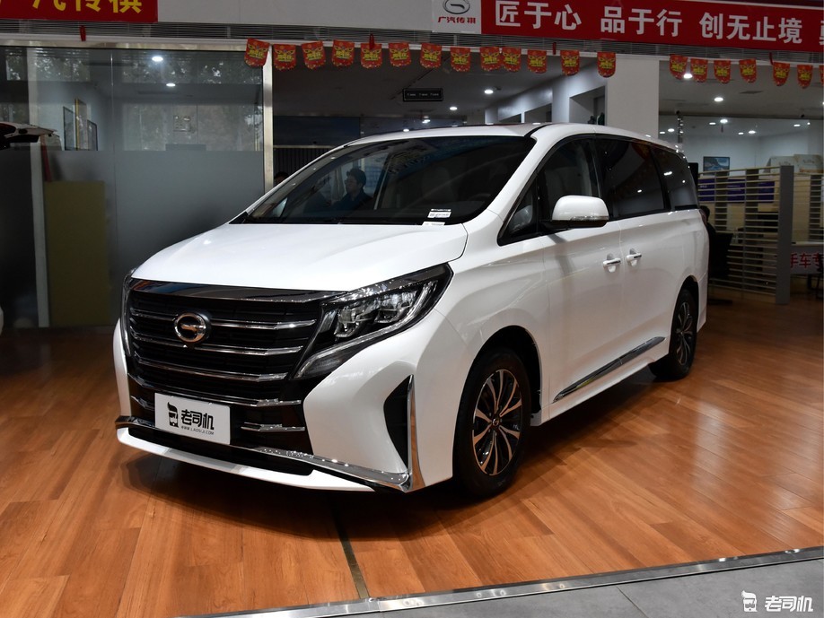 豪华品质亲民价格 小哥带你一起看广汽传祺m8