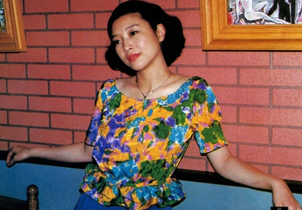 04.朱洁,28岁时吸du身亡