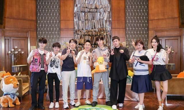 《青春环游记3》官宣阵容,宋小宝杨洋惊喜加盟,网友：太期待了休闲区蓝鸢梦想 - Www.slyday.coM