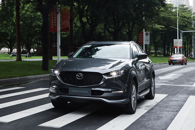 驾驶2000公里后,长安马自达cx-30 ev的舒适,便利性我有话说