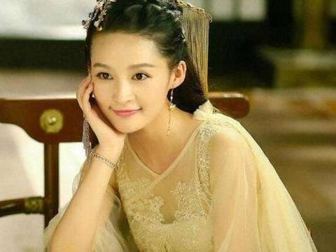 微商倾后变身“皇封参”：代理商的加盟费找谁？