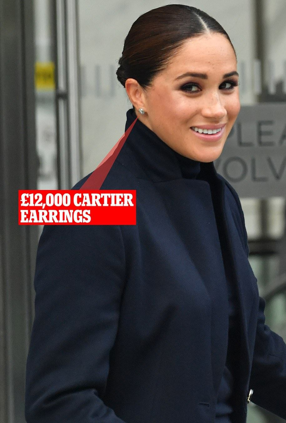 梅根哈里纽约行尽享王室待遇市长拉一家合影梅根晒3百万首饰