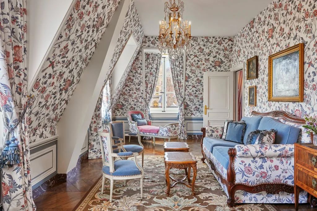 1万块体验凡尔赛，原来有钱人的生活就是这么朴实无华罢了！休闲区蓝鸢梦想 - Www.slyday.coM