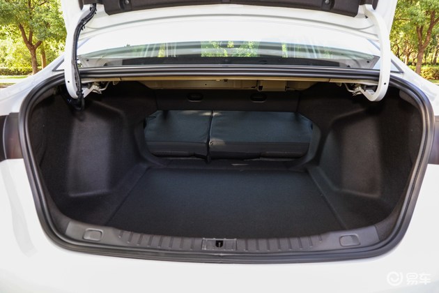 重回"四缸"时代 试驾全新别克威朗pro