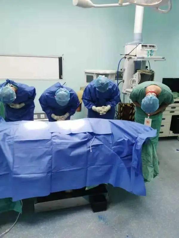 痛心！才17岁，姑娘，一路走好…休闲区蓝鸢梦想 - Www.slyday.coM