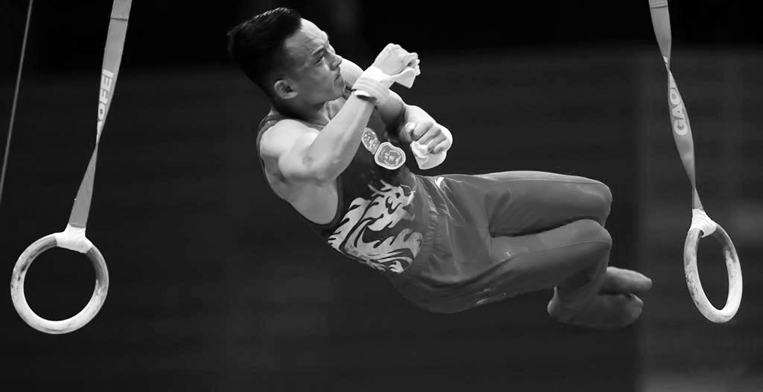 肖若腾卫冕全运会男子体操个人“全能王”休闲区蓝鸢梦想 - Www.slyday.coM