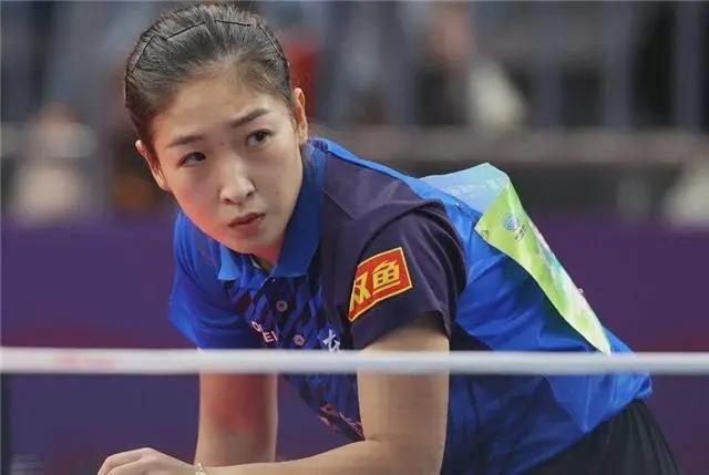 如果陈梦全运会输给有伤的王曼昱,她是不是要让出女单一姐位置?休闲区蓝鸢梦想 - Www.slyday.coM 如果陈梦全运会输给有伤的王曼昱,她是不是要让出女单一姐位置?休闲区蓝鸢梦想 - Www.slyday.coM