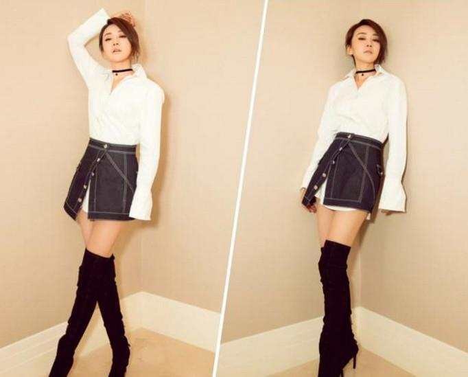 张庭很会往"嫩"了穿,牛仔短裙叠穿蓬蓬裙,51岁嫩成21岁小姑娘