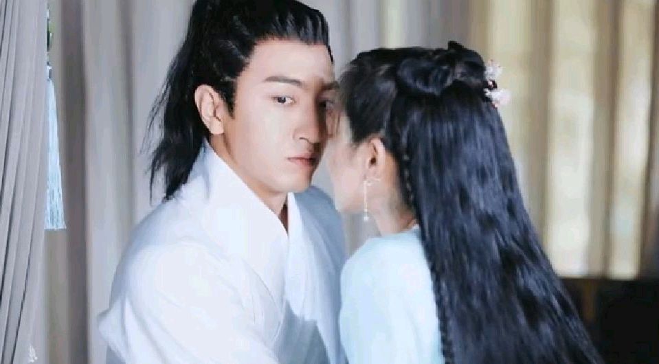 君九龄朱瓒为何能赢人气王陆云旗主要是因为三个优点