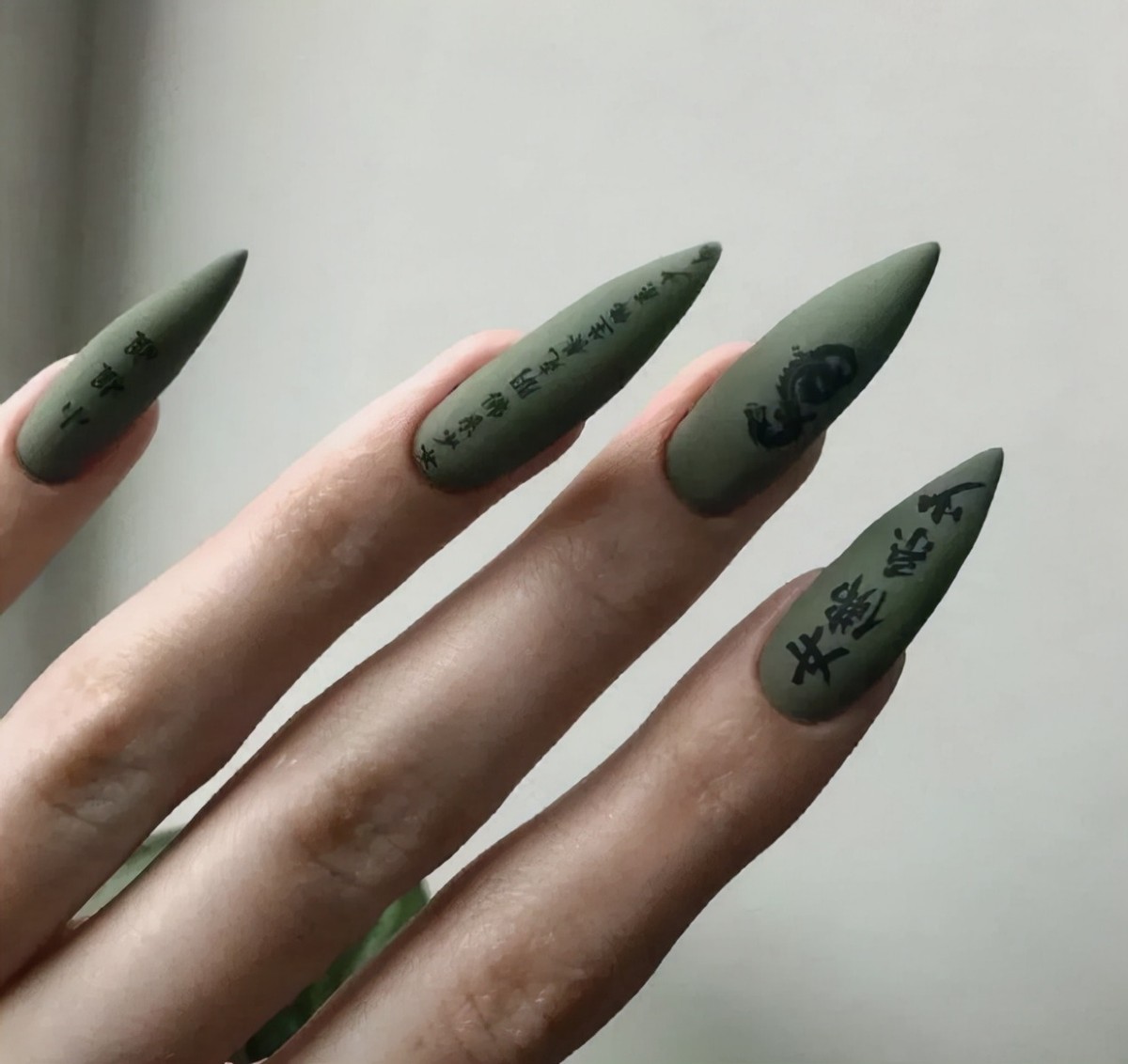 一边向佛，一边直播割韭菜，被央视怒批后，“佛媛”将彻底凉凉休闲区蓝鸢梦想 - Www.slyday.coM