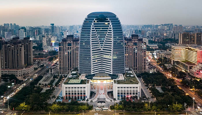 海航董事长陈峰被采取强制措施，顾刚连夜给全体员工一封信休闲区蓝鸢梦想 - Www.slyday.coM