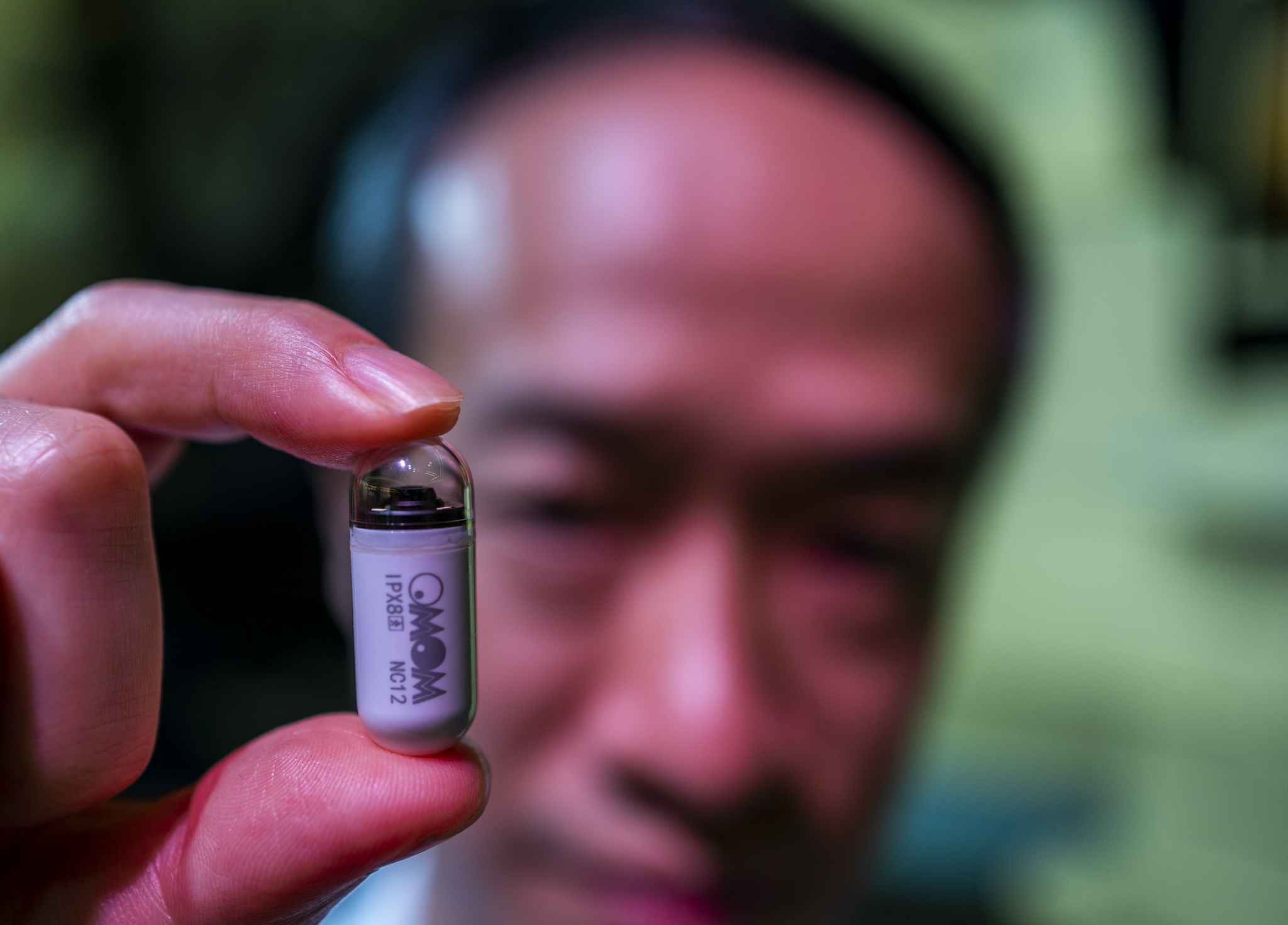 新型全自动导航胶囊机器人在渝发布上市