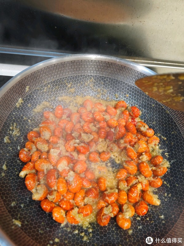 试制蒜蓉龙虾尾|蒜蓉|蒜蓉龙虾|龙虾尾_新浪新闻