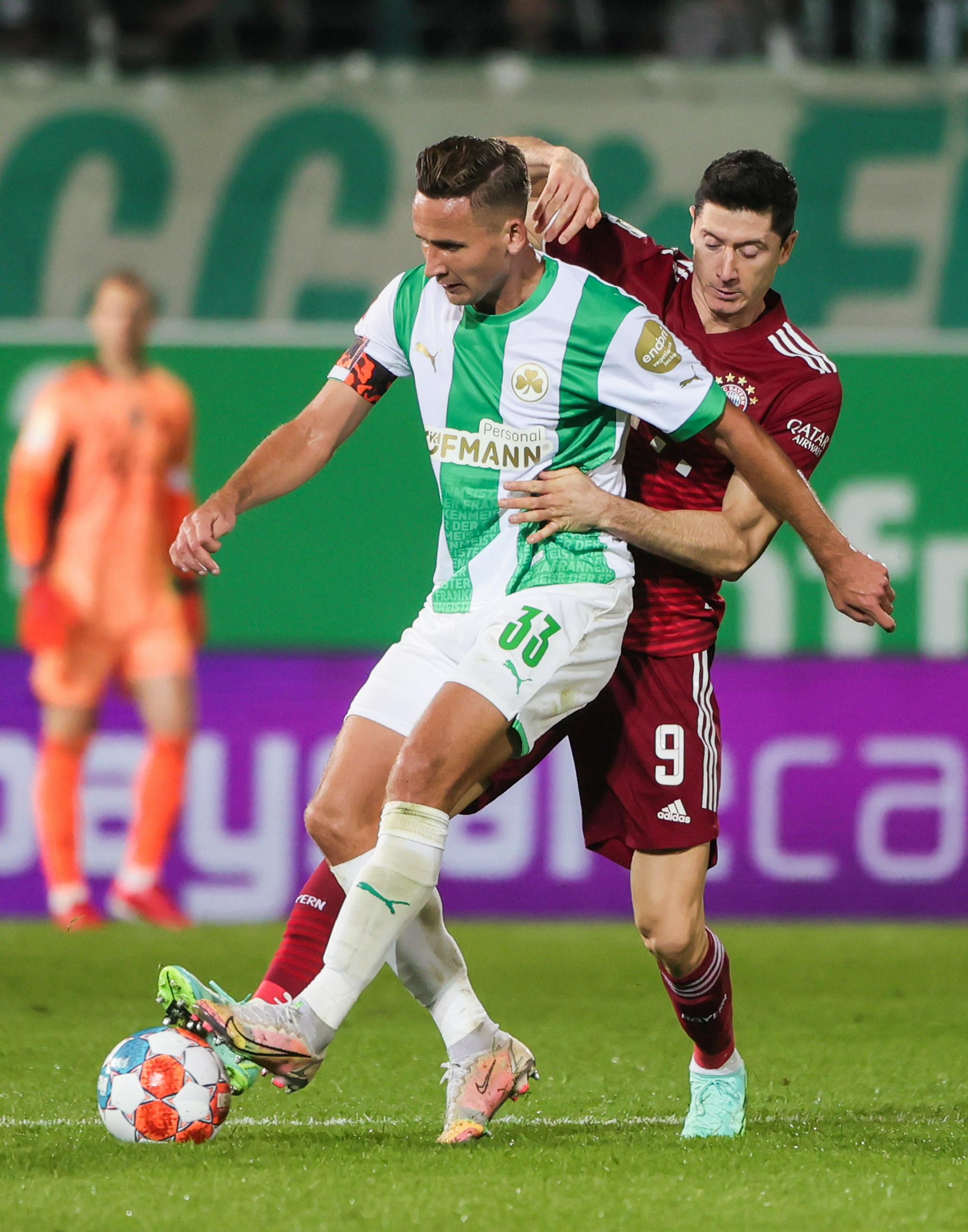 足球德甲拜仁胜菲尔特