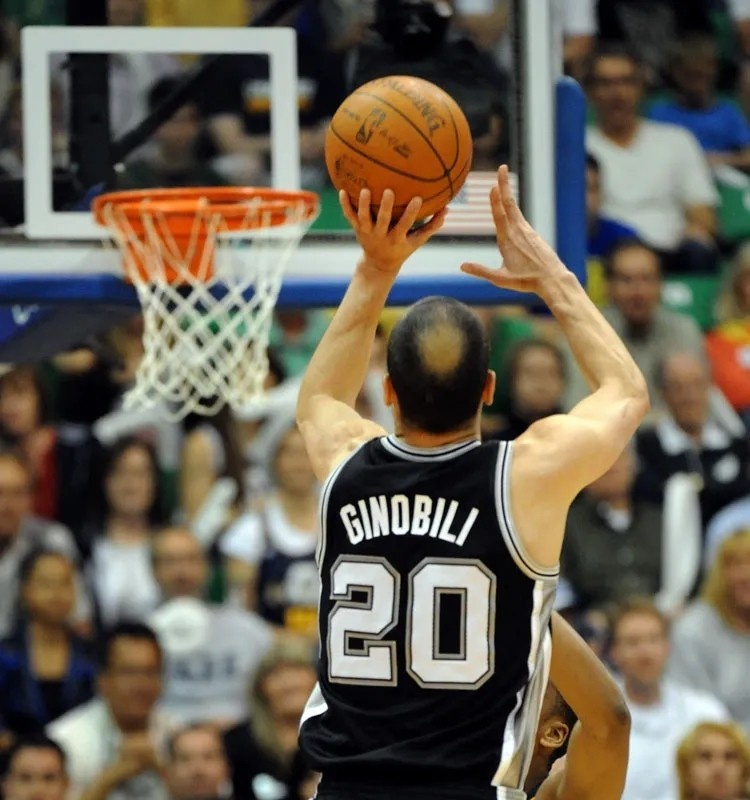 吉诺比利:马刺永远的绝境底牌|马刺|吉诺比利|马努_新浪新闻