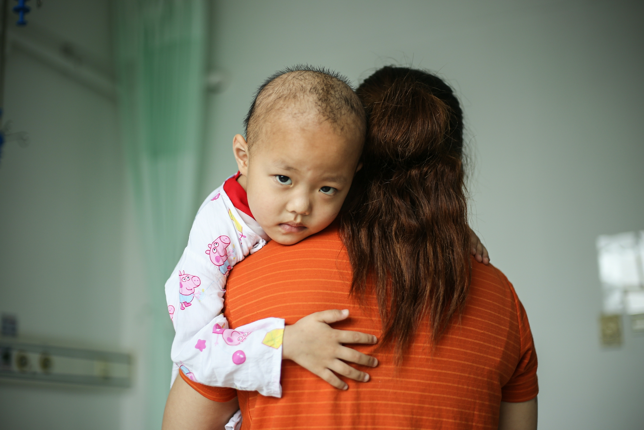 大女儿因见义勇为牺牲，小女儿又患白血病，父母哭诉：家要散了休闲区蓝鸢梦想 - Www.slyday.coM