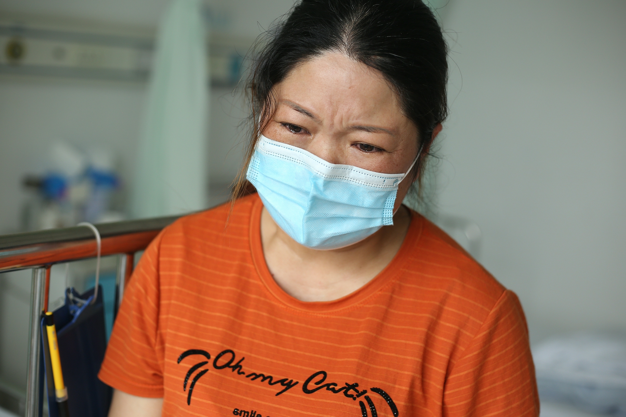 大女儿因见义勇为牺牲，小女儿又患白血病，父母哭诉：家要散了休闲区蓝鸢梦想 - Www.slyday.coM