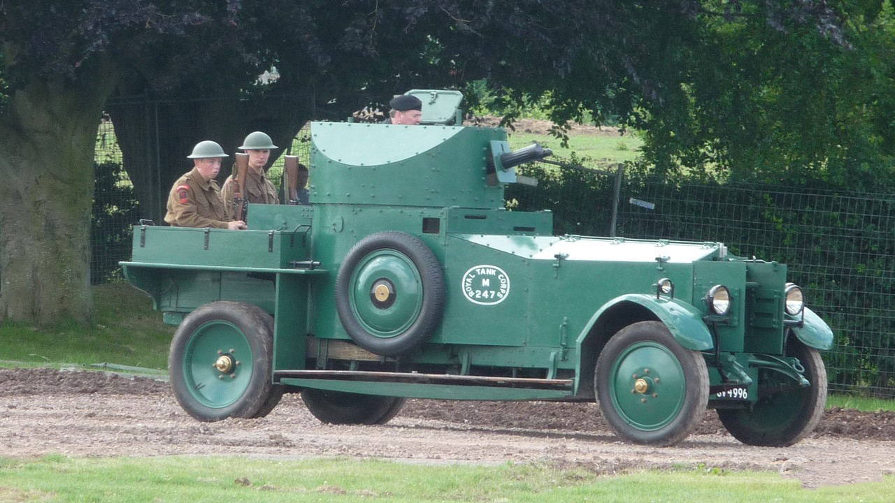 世界第一辆装甲车是劳斯莱斯造的