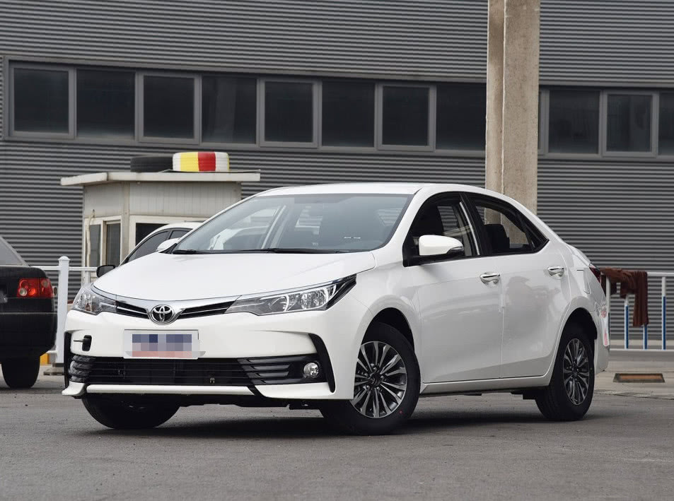 盘点5款车型，工薪阶层的福音，油耗最低4.2L！