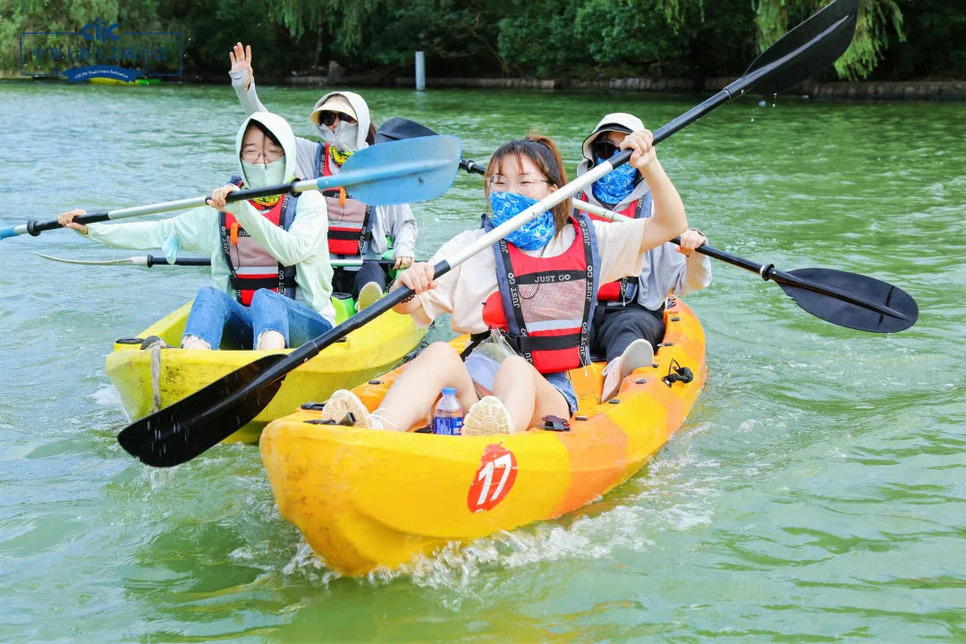 中智上海工会联合会举行外企皮划艇团建活动