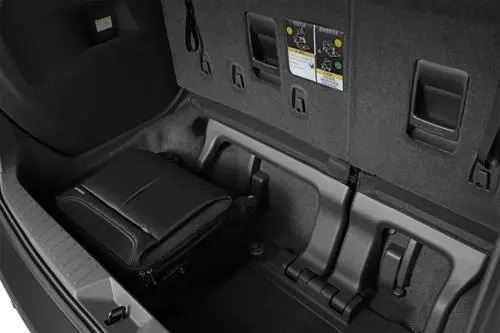 比完平行进口Sienna，GL8 ES陆尊后，就能理解赛那为什么这么火休闲区蓝鸢梦想 - Www.slyday.coM