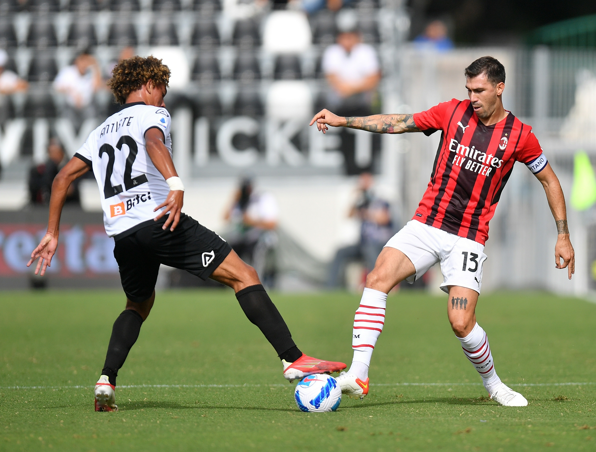 足球意甲ac米兰胜斯佩齐亚